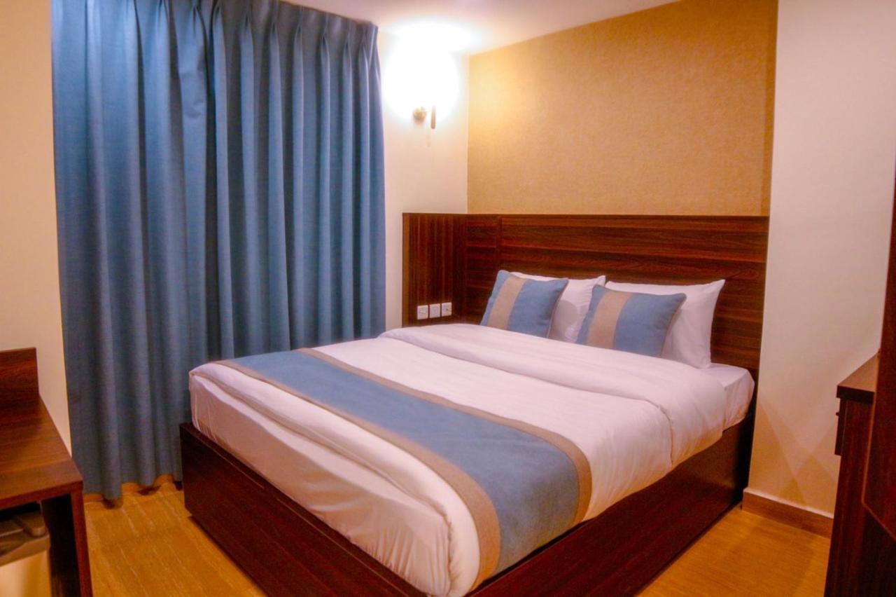 ِafnan Hotel Акаба Экстерьер фото