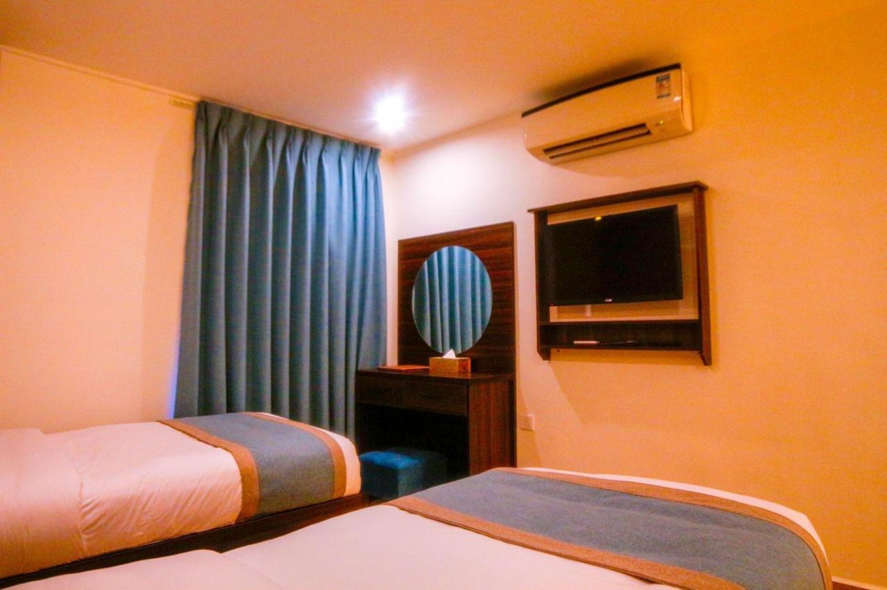 ِafnan Hotel Акаба Экстерьер фото
